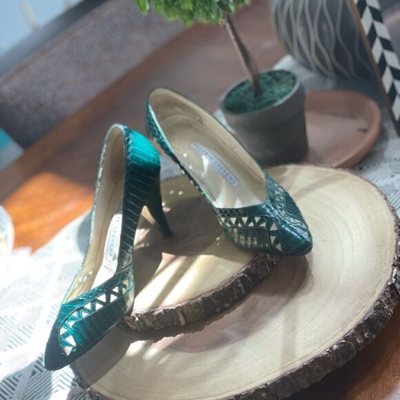 Vintage Valerie Stephens Snakeskin Pumps, SZ 6.5 - Picture 4 of 6